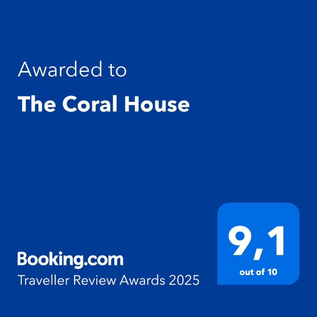 The Coral House Lägenhet Rivière Noire Exteriör bild